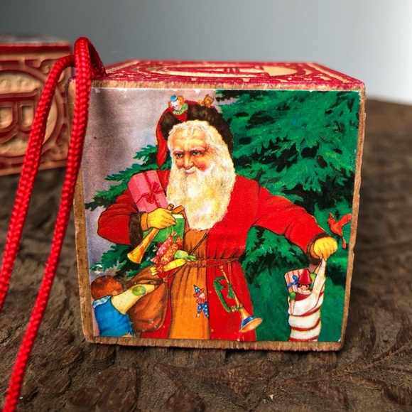 Vintage Set of 2 Children’s Toy Block Santa Claus Christmas Ornaments - Picture 5 of 10